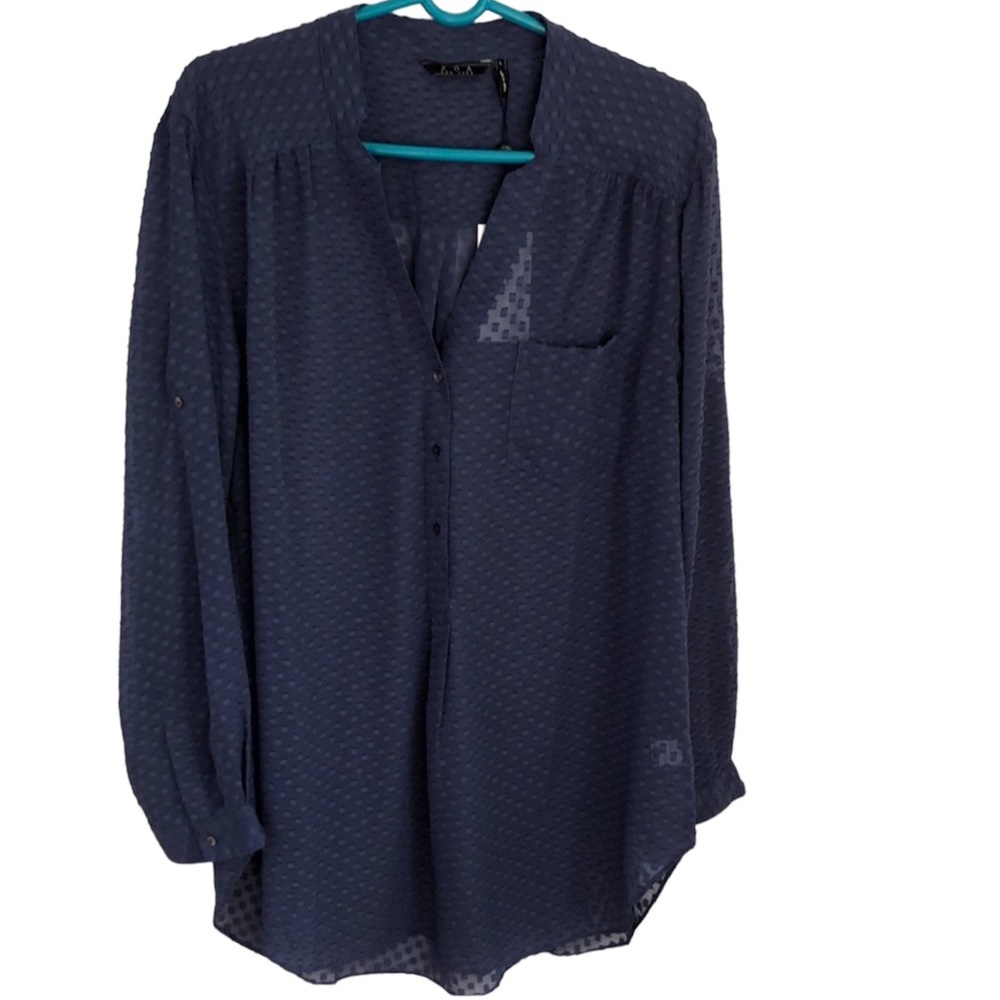 NEW NWT ZOA Navy Blue chiffon dot buttons down blouse size Large sleeve tabs